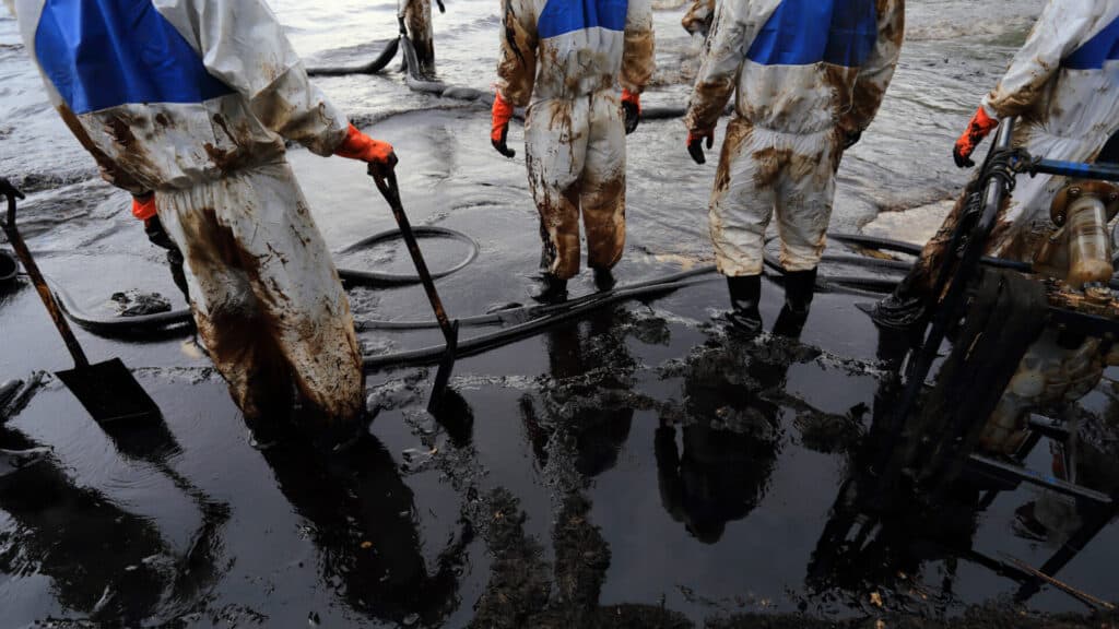 Oil Spill Prevention & Preparedness for Companies