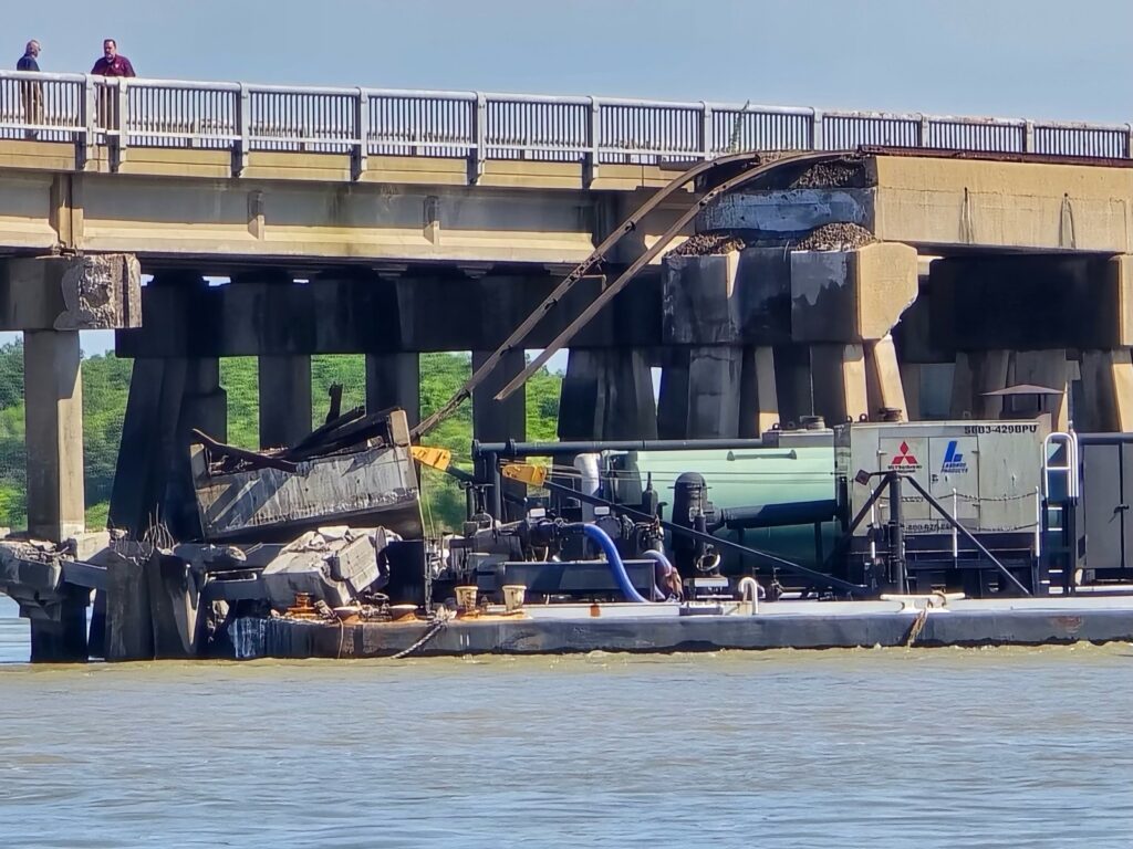 Barge that hit the pillar of the Pelican Island Causeway